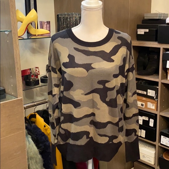 Isaac Mizrahi Tops - Isaac Mizrahi military sweater